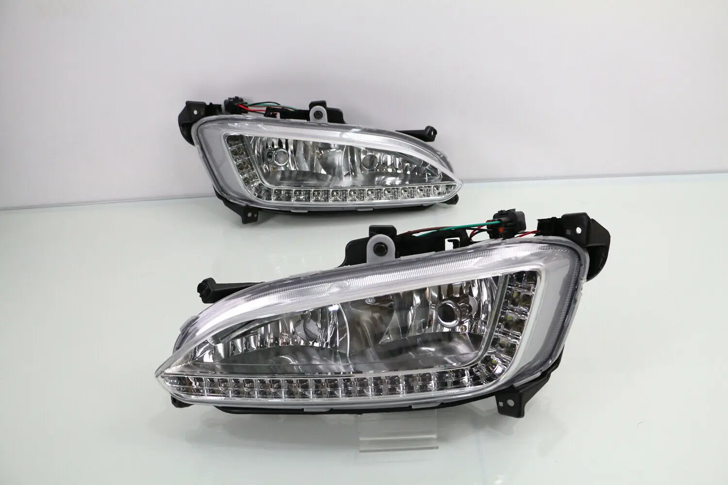 

For Hyundai Santa Fe/IX45 2013-2015 DRL Daytime Running Driving Light Lamp