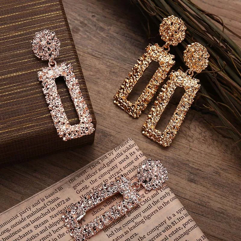 

Hyperbole Geometric Earrings for Women Gold Vintage Creative Drop Earings New Fashion Round Jewelry Personality Accessories Gift