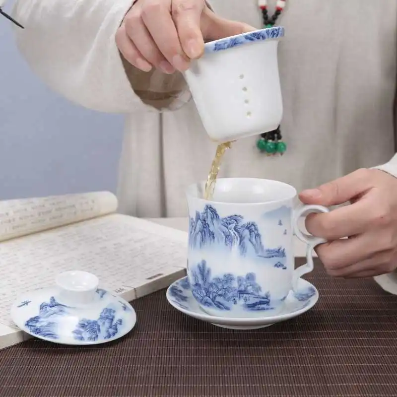 

2021 New Bone Porcelain Office Ceramic Chinese Blue and White Kung Fu Tea Cups