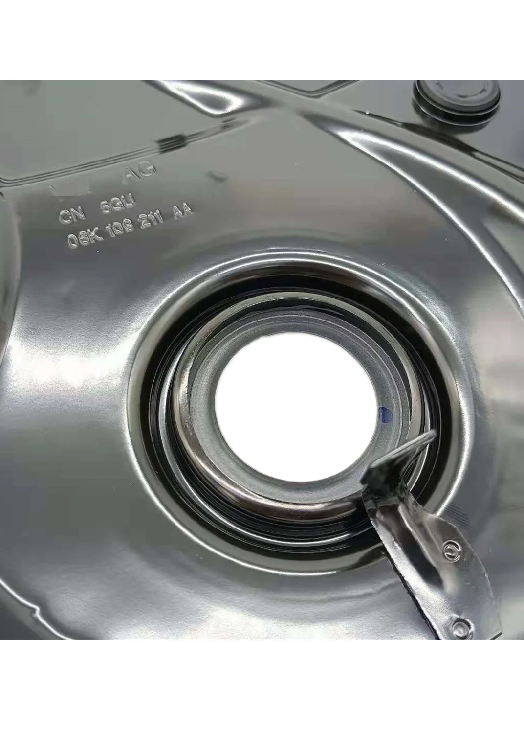 Новая крышка ГРМ двигателя с масляным уплотнением 06K 109210 AF для Audi A3 A4 A6 Q5 TT Golf Tiguan