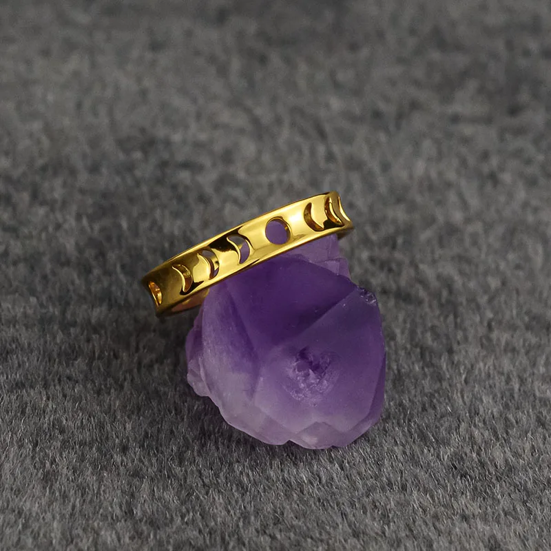 

Gold Moon Ring Moon Phase Ring