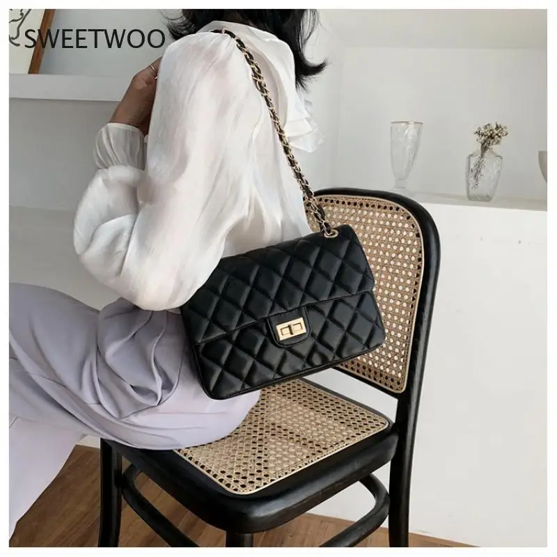 

Новинка Весна 2021 женская сумка на цепочке женская сумка модная сумка через плечо в западном стиле летняя универсальная маленькая квадратна...