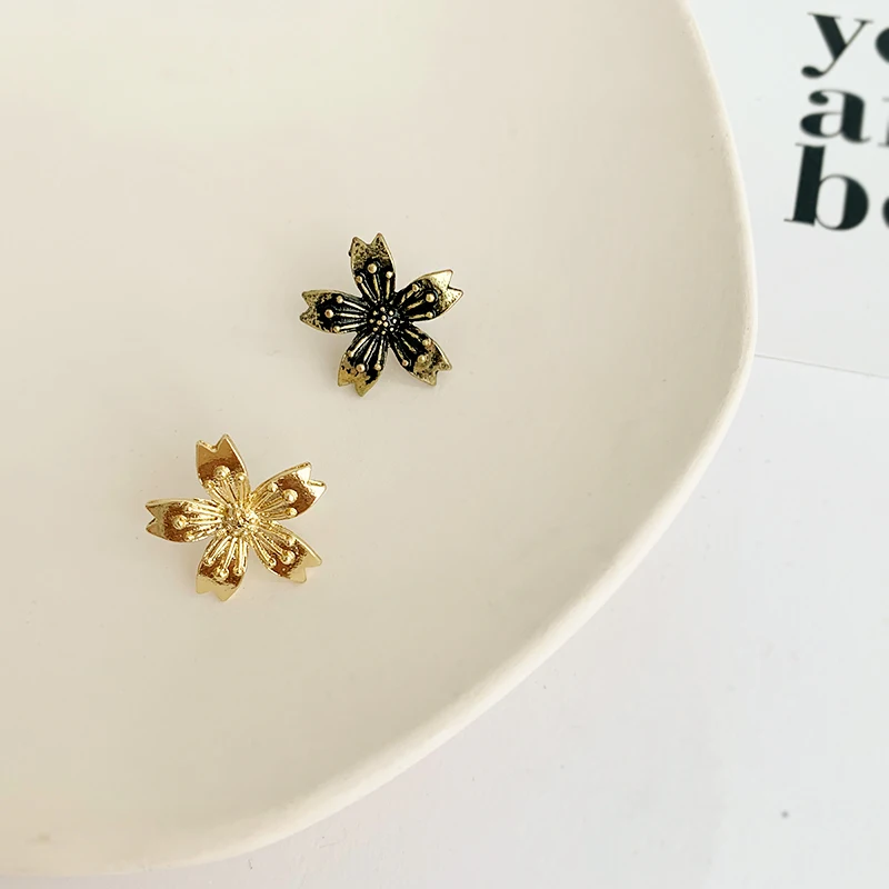 Трендовые броши в виде вишенок Женская забавная Очаровательная Милая крошечная