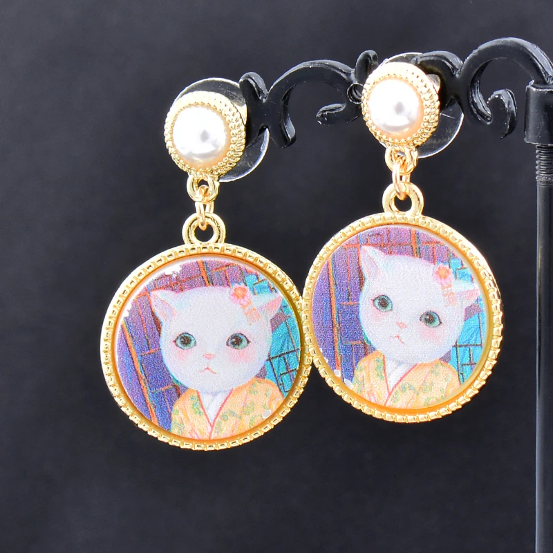 

SINLEERY Gold Color Accessories Round cat jewelry Pendant Pearl Earrings For Women Earrings anime 2021 New Arrival ES295 SSK