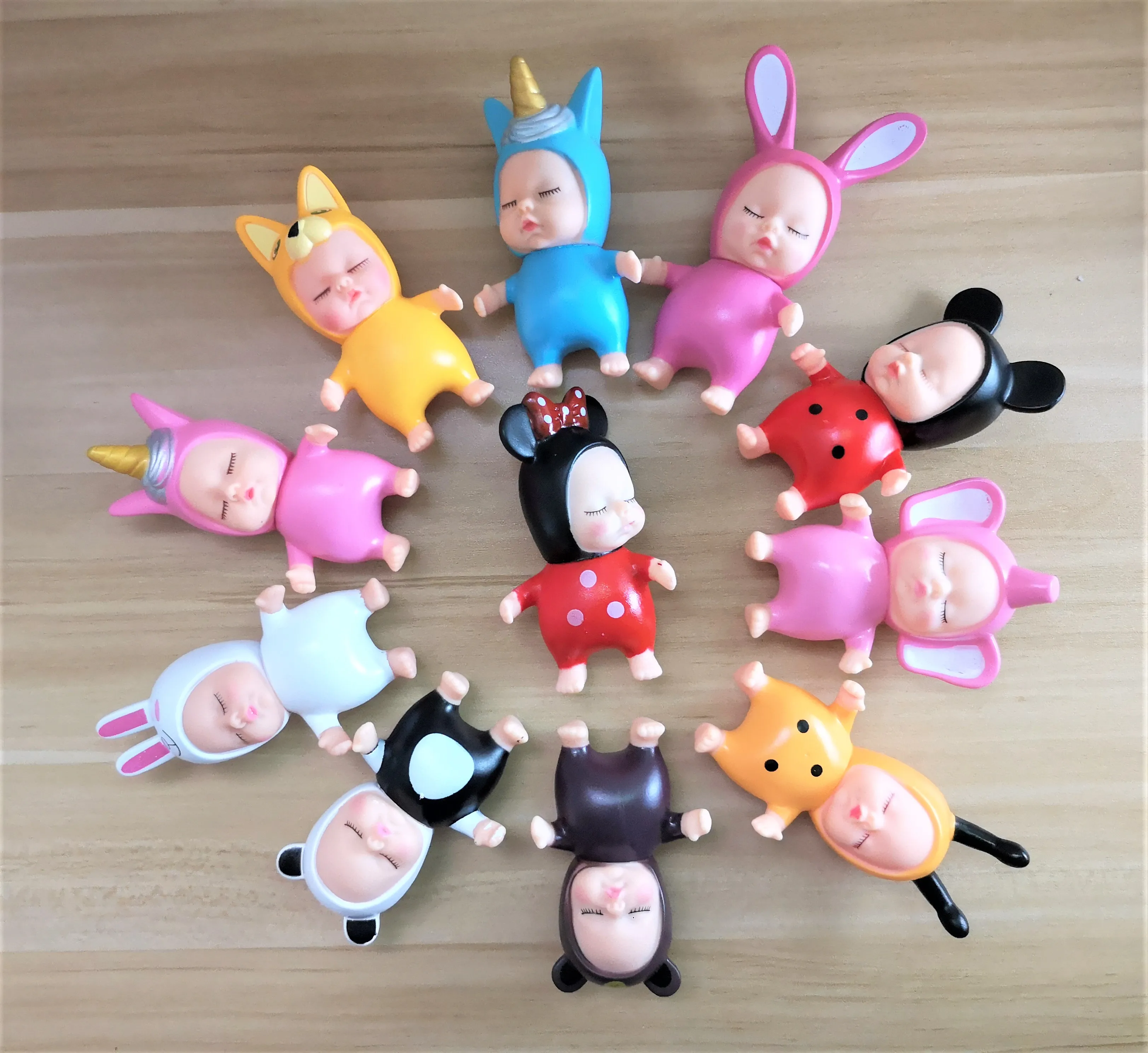 Цельные Мини куклы Новорожденные единорог кролик пчела стильные Мультяшные