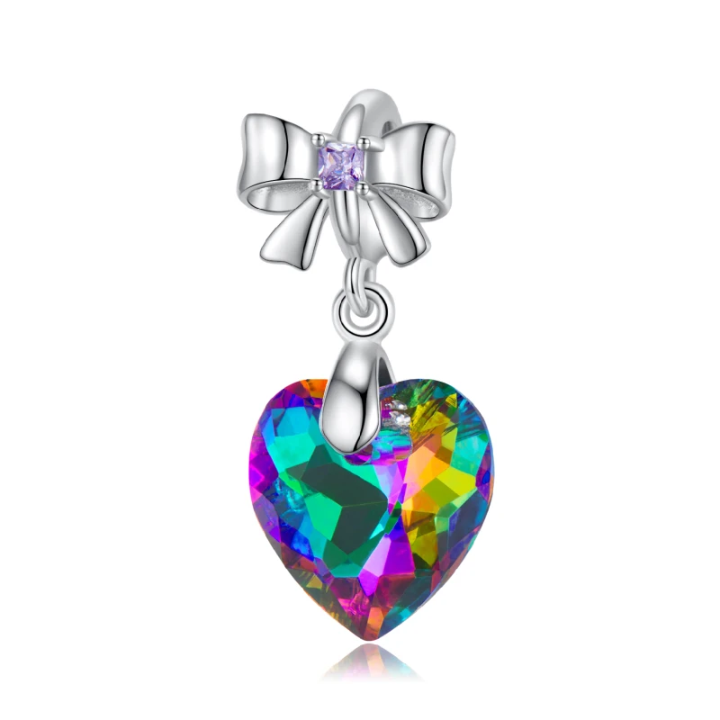 

Подвеска женская из серебра 925 пробы с изысканным отражающим кристаллом