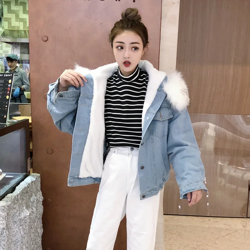 

2020 winter new Korean version loose thick Plush collar Denim Short Coat cashmere lamb girl