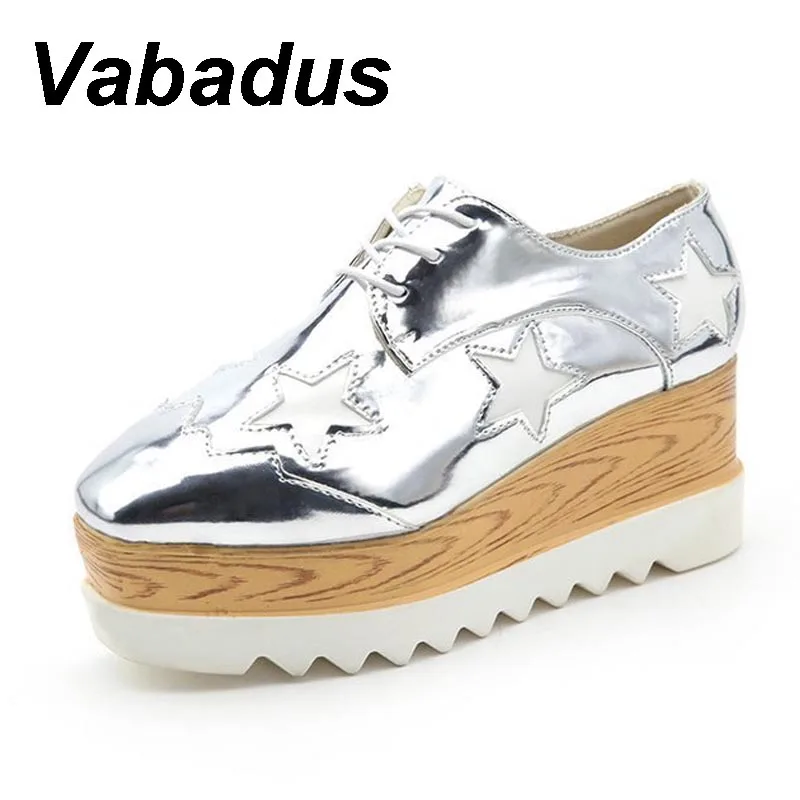 Женские туфли оксфорды Vabadus серебристые повседневные криперы на плоской