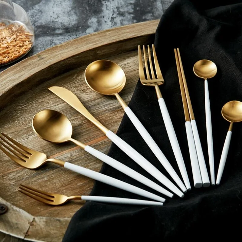 Набор столовой посуды из нержавеющей стали 304 # белого и золотого цвета нож вилка