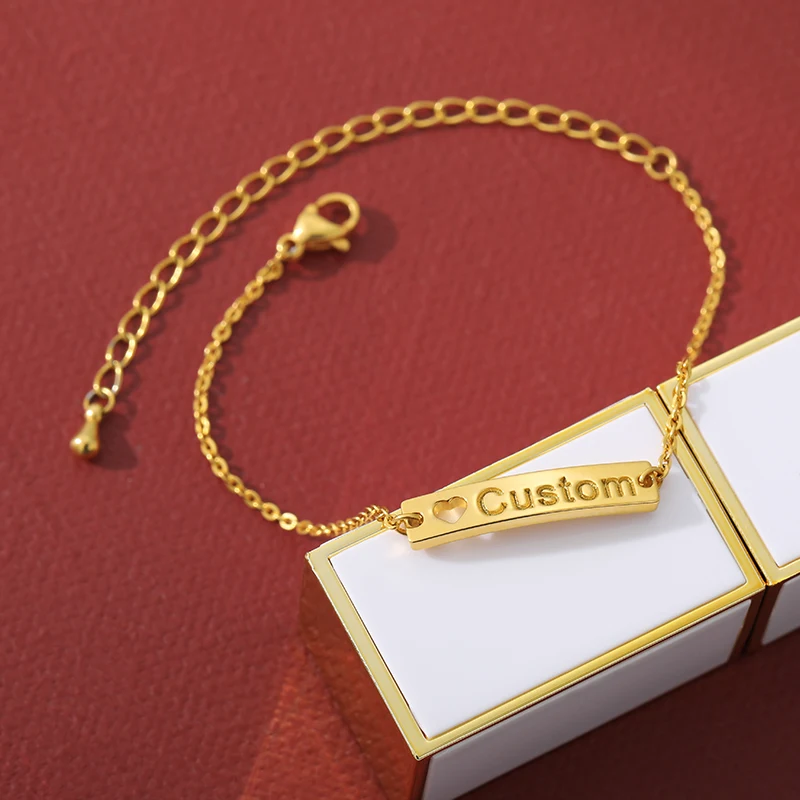 

Personalized Name Bracelets For Women Girls Stainless Steel Engraved Gold Chian Charms Female Bracelet Bangle Custom Jewelry BFF