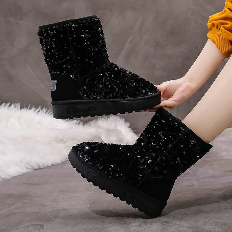 Зимние сапоги с блестками женские короткие трубы из бархата на низком каблуке