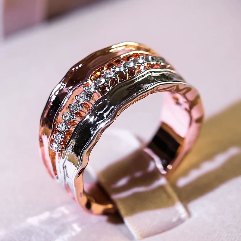 

Fashion Two Tone Mixed Color Multi-layer Stacked Rings Charms Jewelry Twist Cross Crystal Wedding Men Women Gifts Z3T434