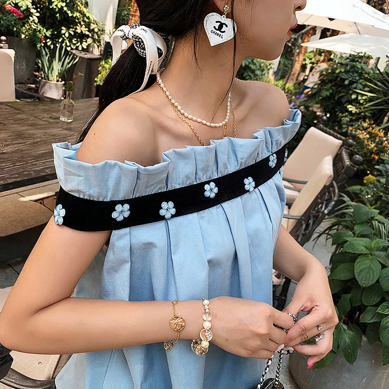 

Summer New Style Sleeveless Crop Tops Women's Shirt Flowers Appliques Blouses Kawaii Ruffles Young Ladies Cute Blousa SY011