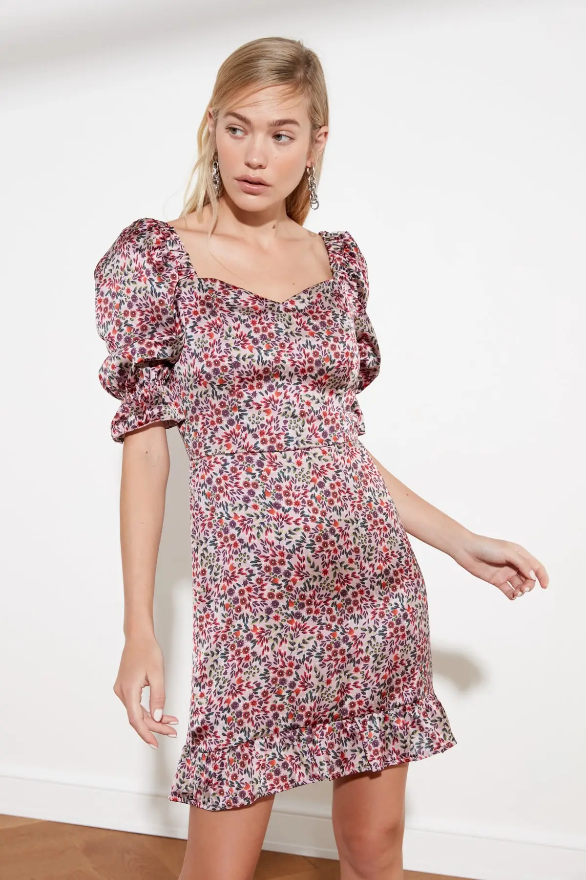 

Trendyol Shir Detail Dress TWOSS21EL0864