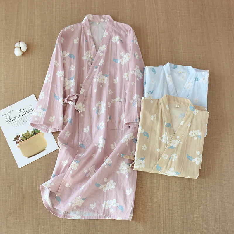 

Japanese kimono bathrobe ladies spring and autumn new cotton gauze robe cherry blossom plus size steamed bathrobe home service