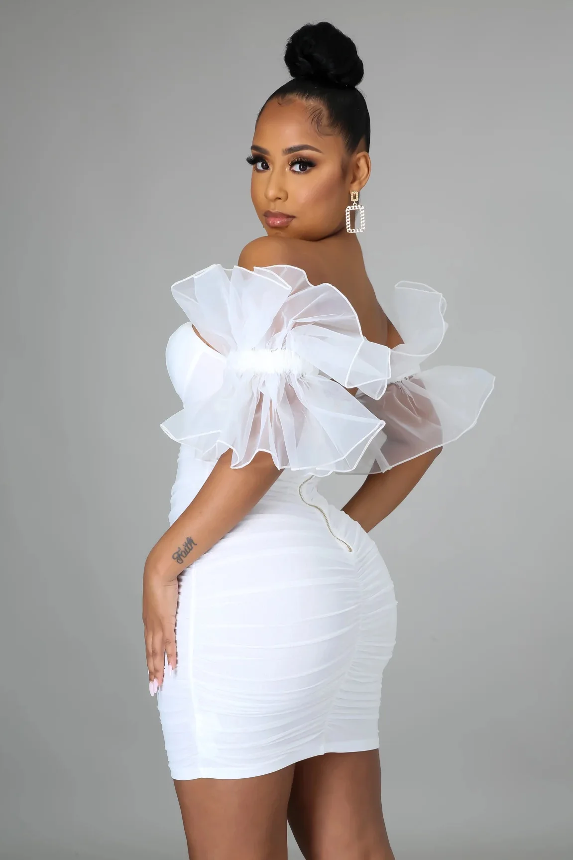 

2021 New European and American Women's Sexy Cute Irregular Sleeve Dress