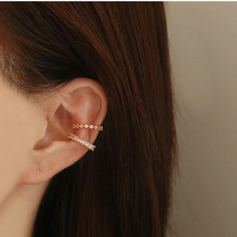 

Brass plated gold&Zircon micro-inlay, fairy temperament small personality without ear hole earrings bone clip