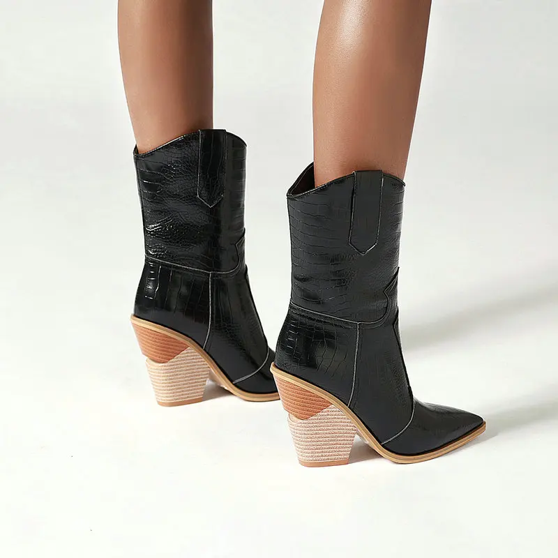 Дизайнерские зимние женские ботильоны ботинки на высоком массивном каблуке