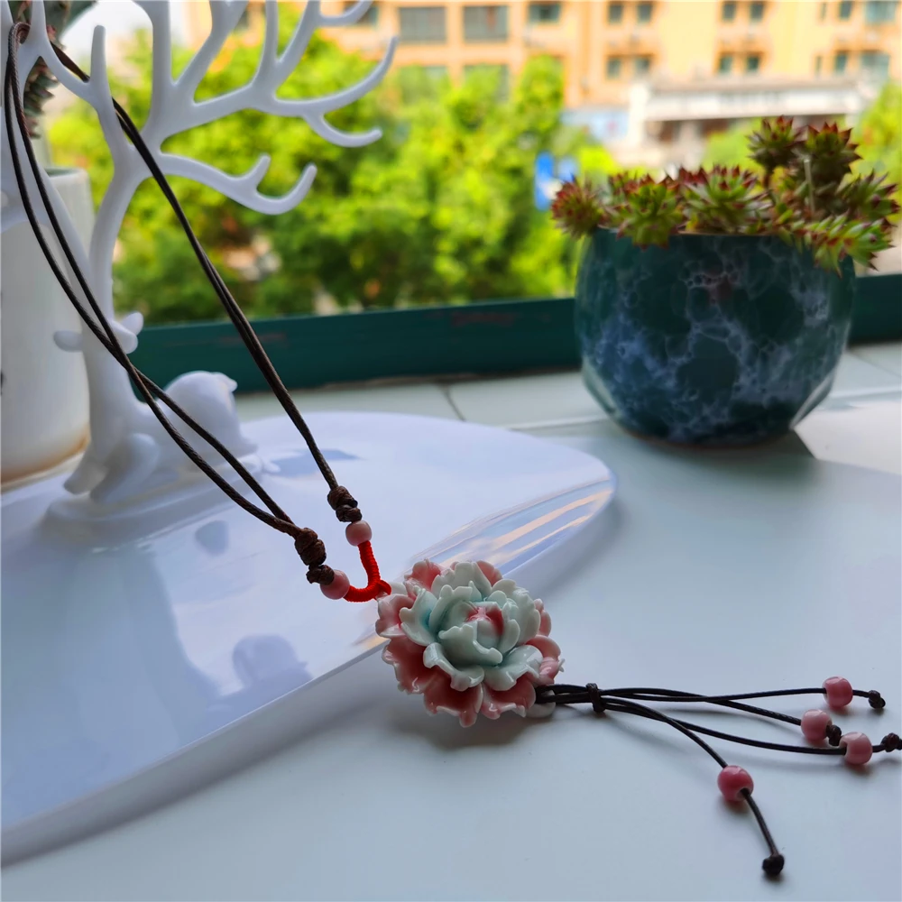 Женское ювелирное изделие керамическое ожерелье с подвеской ручная работа