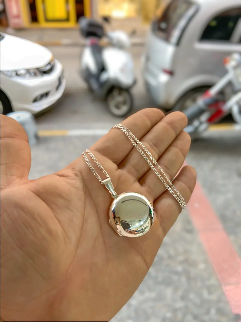 

60 cm Long Figaro Chain Clamshell Photo Frames Silver necklace