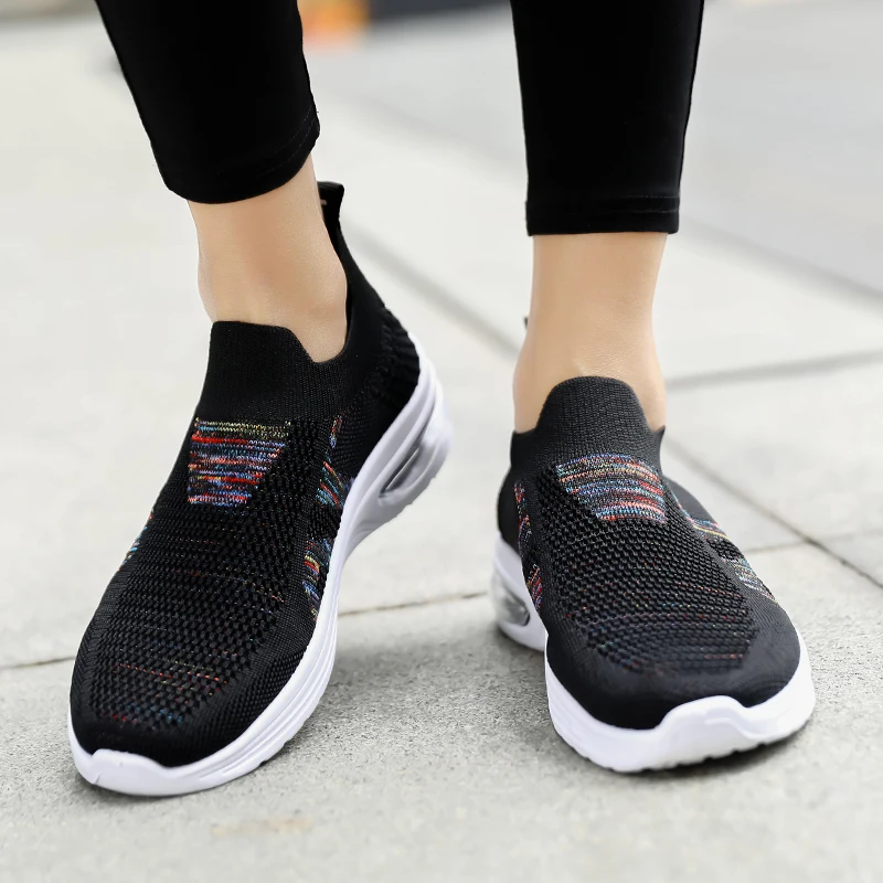 

Women Sneakers Fashion Light Running Shoes Womens Vulcanized Shoes Breath Casual Sport Shoes Ladies Flat Shoes Comfort Loafers
