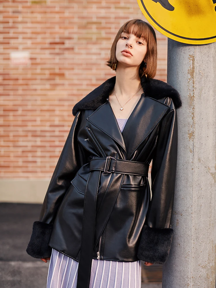 Женская куртка из натуральной овечьей кожи черная утепленная с меховым