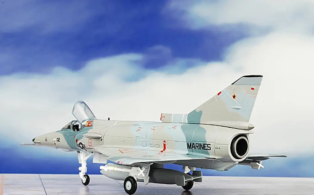 Falcon Models F-21A Kfir USN VF-43 Challenger NAS оцеана VA 1/72 литой самолет