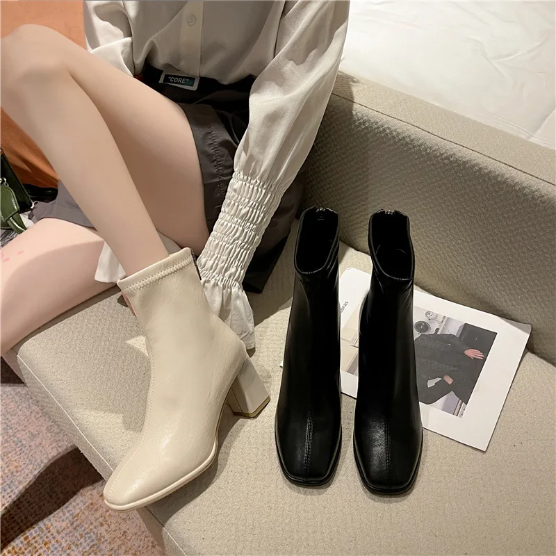 

Женские резиновые ботинки на молнии, на высоком каблуке