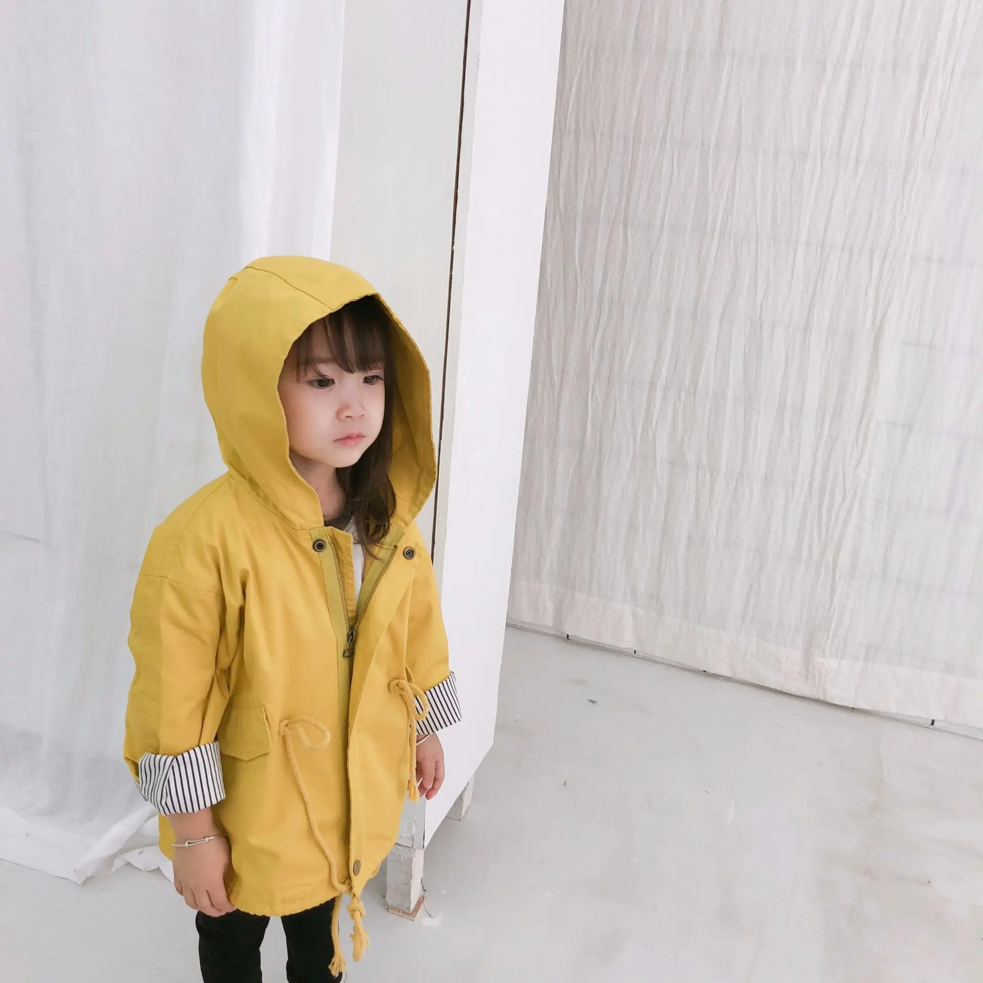 Детский тренчкот для девочек Длинная ветровка детская одежда Осенняя с