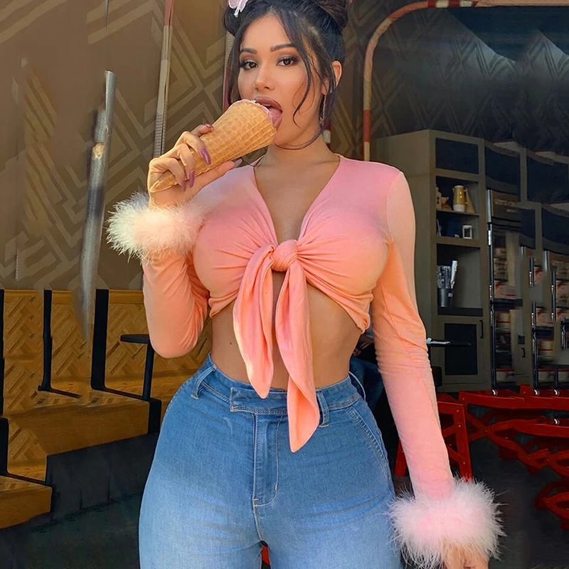 Розовая пушистая футболка с бантом вязаный мягкий милый укороченный топ