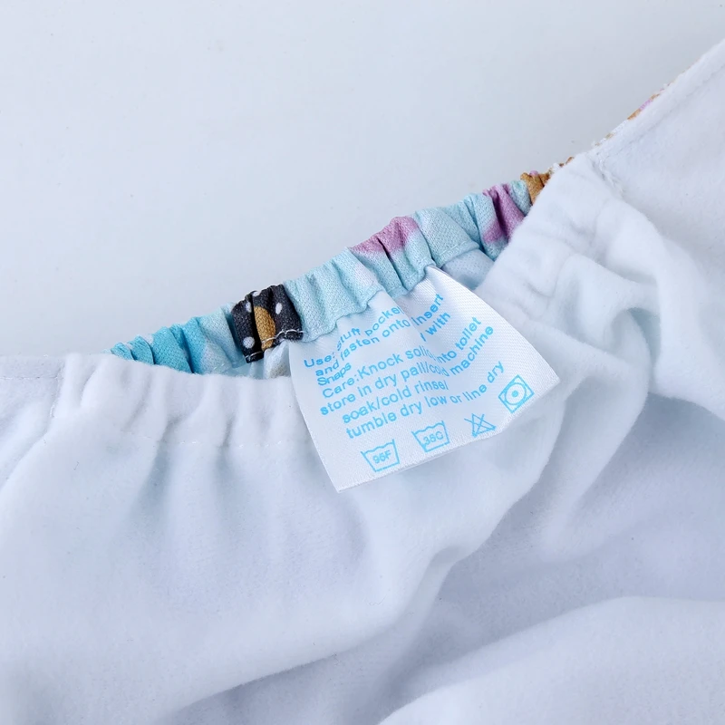 Многоразовые детские тканевые подгузники моющиеся картонные с кошками зеленые