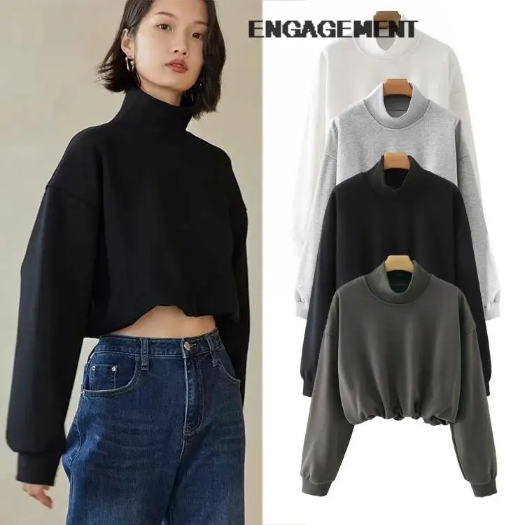 

Hoodies & Sweatshirts