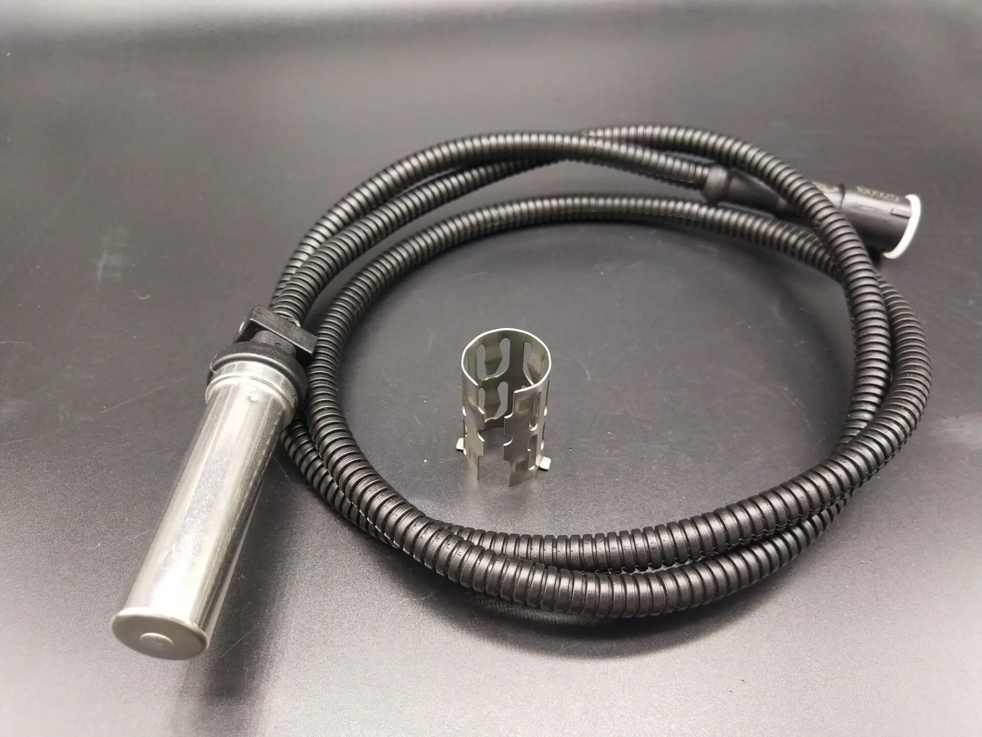 Датчик скорости колеса ABS предотвращающий датчик блокировки провод Mercedes Actros 96 02