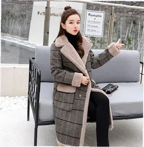 Женское зимнее осеннее длинное шерстяное пальто в клетку кашемировое теплая