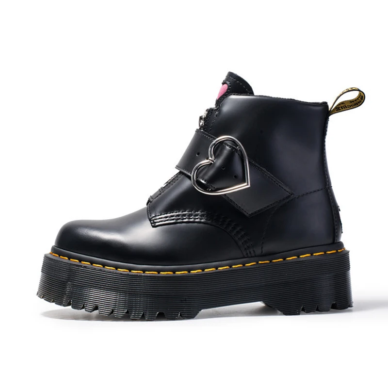 black-leather lining Insta/Женские Ботинки martin с милым розовым сердцем и пряжкой; сезон весна-осень; Модные ботильоны на платформе; винтажные мотоботы - Цвет: black-leather lining