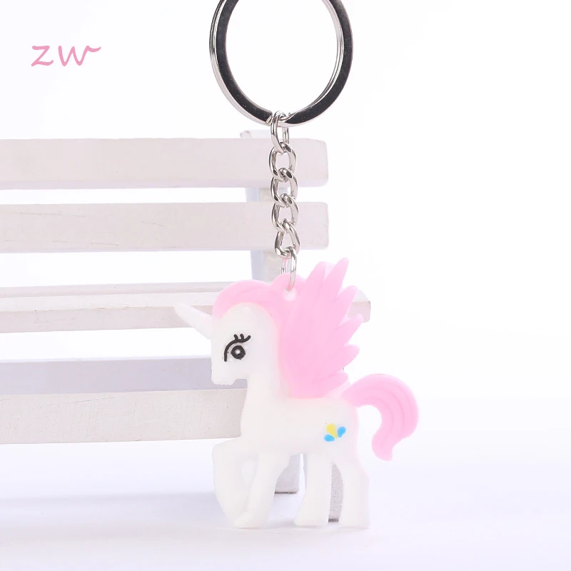 Новый мультяшный ПВХ мягкий клей материал Единорог брелок пряжка кулон девочка