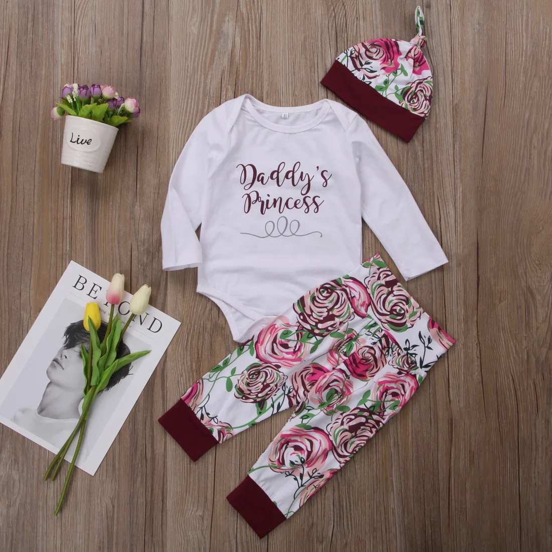 Боди принцессы с длинными рукавами и принтом Daddys + штаны цветочным шапочка