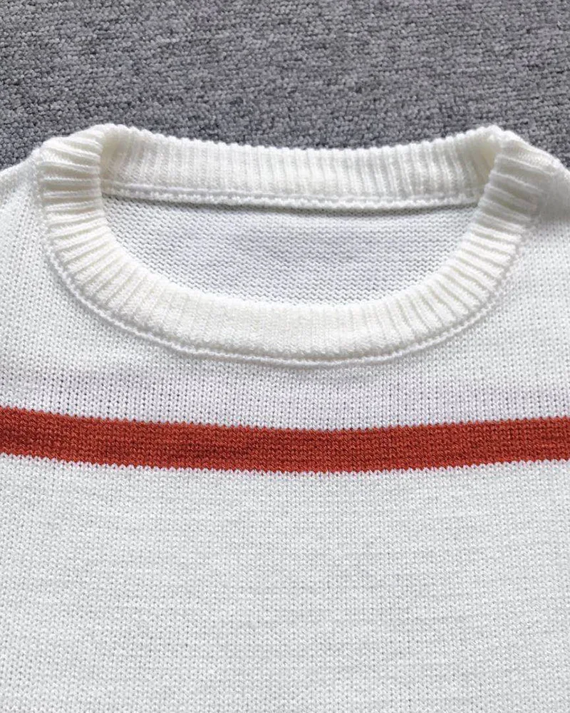 Женский свитер с круглым вырезом полосатый подбором цветов Осень-зима 2020 |