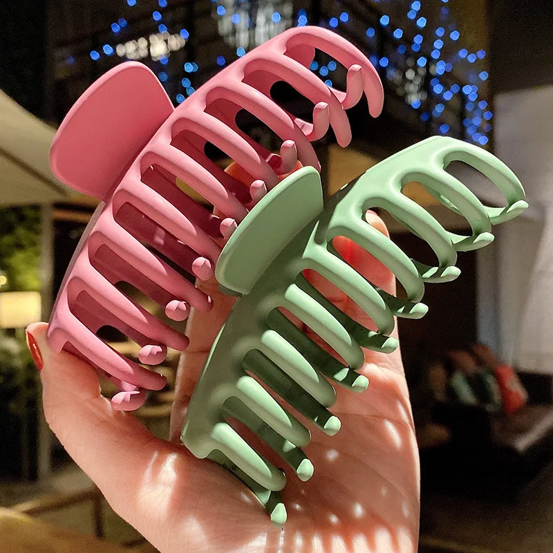 

Korean Solid Big Hair Claws Women Girls Geometric Hair Claw Clamps Hair Crab Clips Hairpins Barrette Headwear Hair Accessories