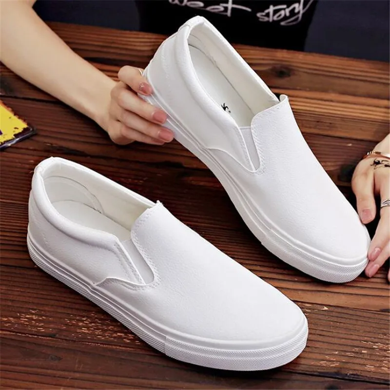 

New large size men's leather shoes cover foot comfortable men casual shoes sports running fashion platform mens sneakers Loafers