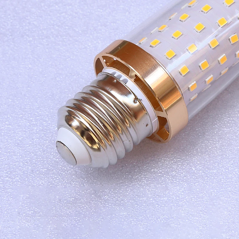 Трехцветная светодиодная лампа энергосберегающая бытовое освещение супер яркая