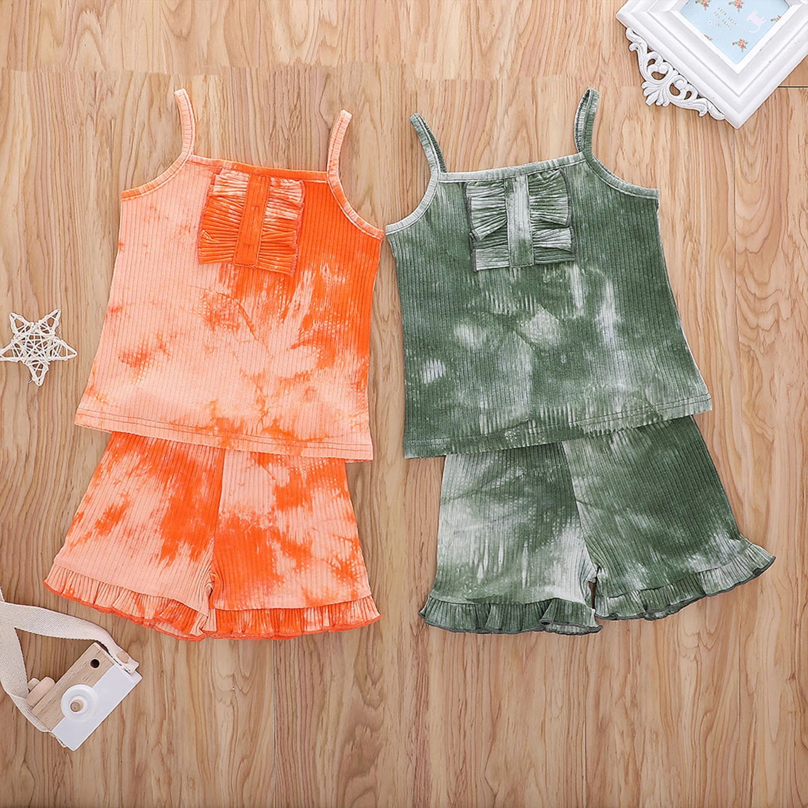

OPPERIAYA Toddler Baby Girls Summer Two Piece lovely Set Fashion Tie-dye Printed Button Suspender Tops and Ruffles Short Pants