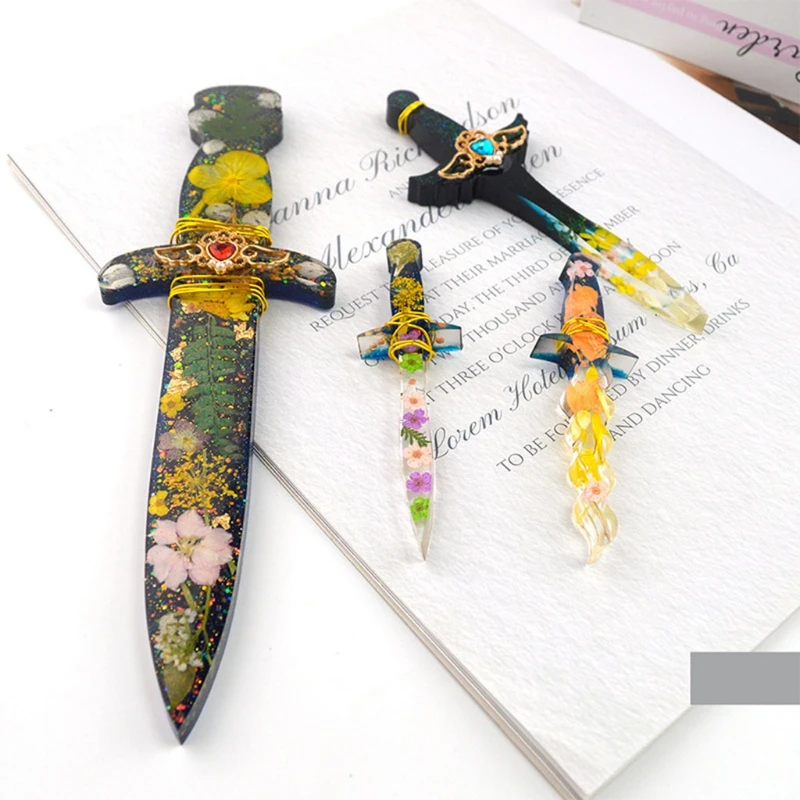 

Dagger Crystal Epoxy Resin Mold Sword Cutter Knife Pendant Silicone Mould DIY Crafts Jewelry Casting Tools