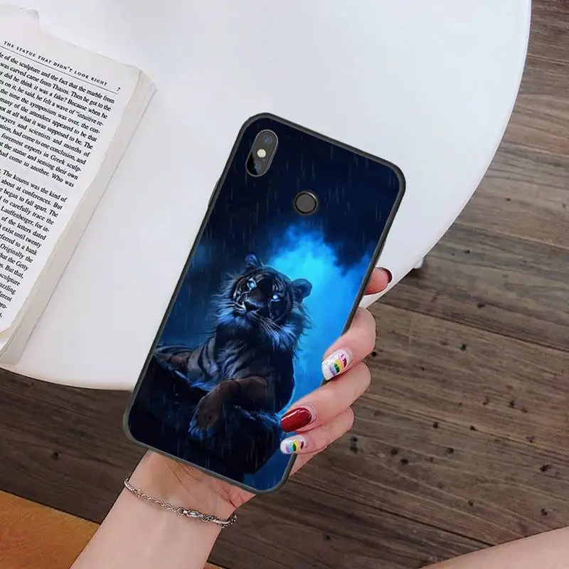 

Phone Case For Xiaomi Redmi 7 8 9t a3 9se k20 mi8 max3 lite 9 note 9s 10 pro Ferocious tiger fashion cool