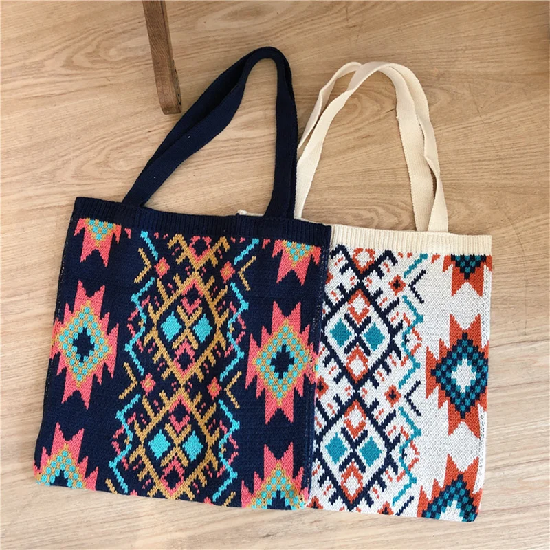 

Knitted retro pattern beige purplish blue shoulder bag students