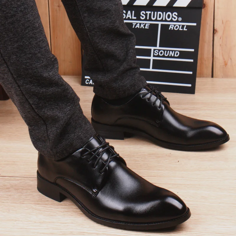 

Men's New Patent Leather Shoes Square Toe Business Dress High-end Mens Formal Shoes Breathable Comfortable Oxfords Shoes