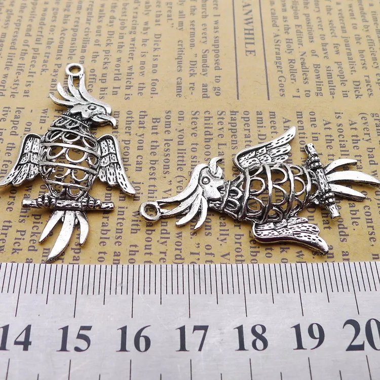 

Ly1062 28 * 50mm 3.8G Alloy Hollow Parrot Antique charm ornament pendant for DIY Jewelry Accessories40Pcs/Bag