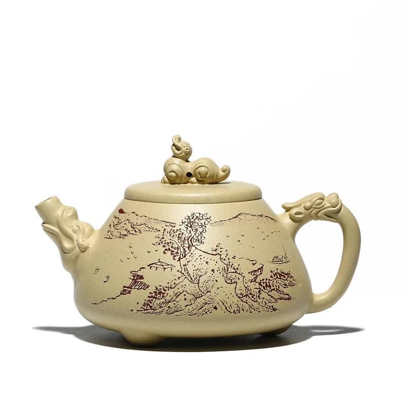 

Yixing Zisha teapot and Yurun teapot
