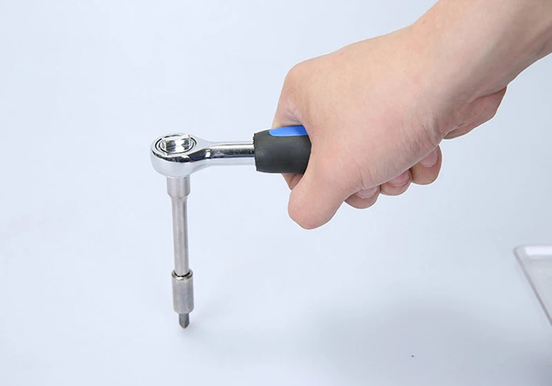 Набор гаечных ключей с трещоткой и отверткой 38 шт. | Инструменты