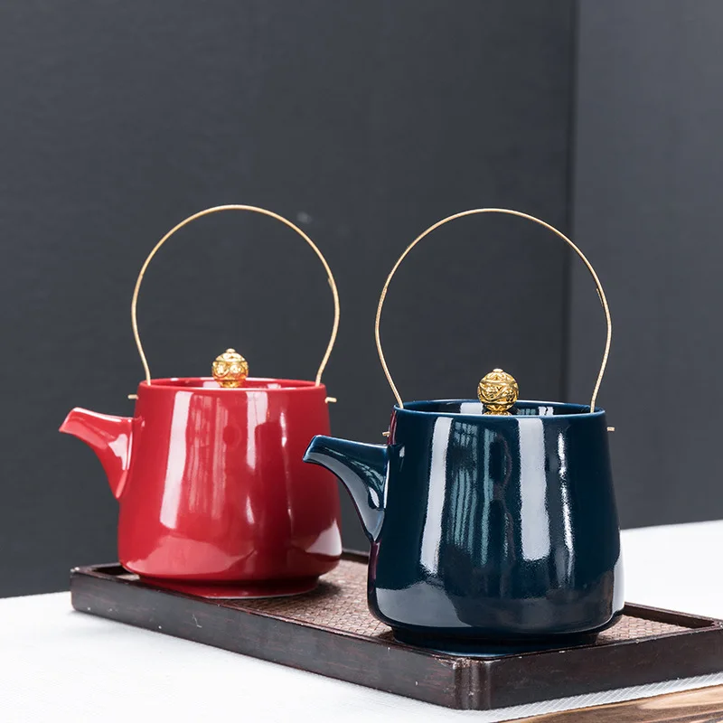 

Керамический чайный горшок кунг-фу, чайный набор с петлей, маленький домашний чайник с фильтром, одиночный чайник, фарфоровый чайник, чайные...
